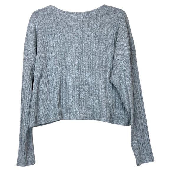 Forever 21+ Grey Ribbed Knit Crop Surplice Wrap Long Sleeve Sweater Top size 2X - Picture 2 of 3